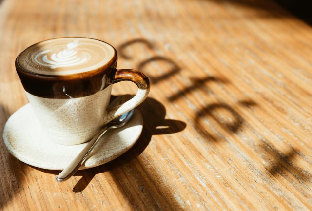 Kawa do biura – jaką wybrać, by spełnić oczekiwania wszystkich?